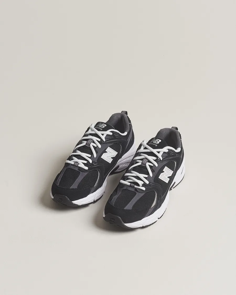 530 Sneakers Black