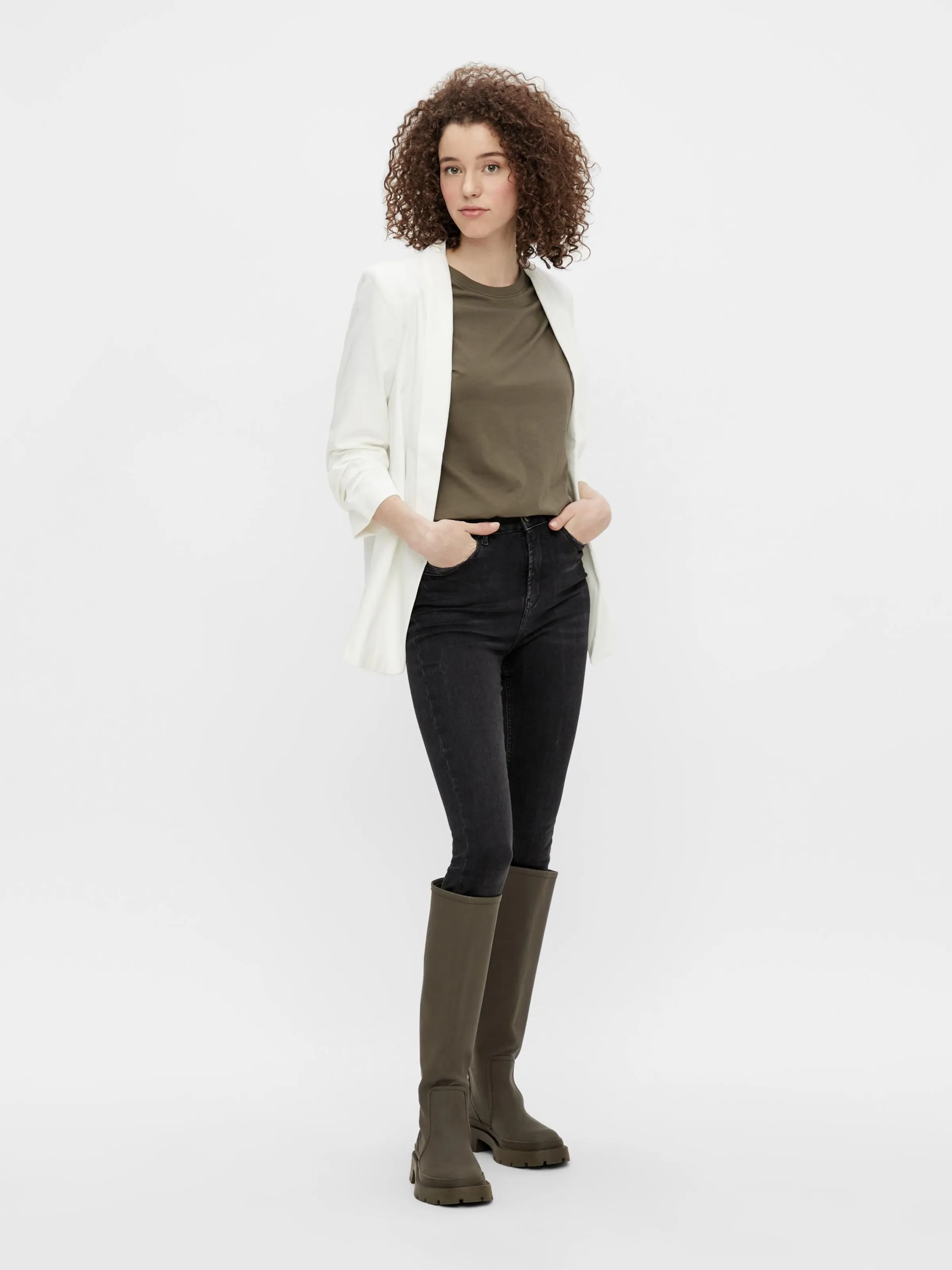 PIECES Blazer 'BOSELLA' in Weiß