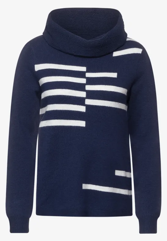 Pullover mit großem Kragen